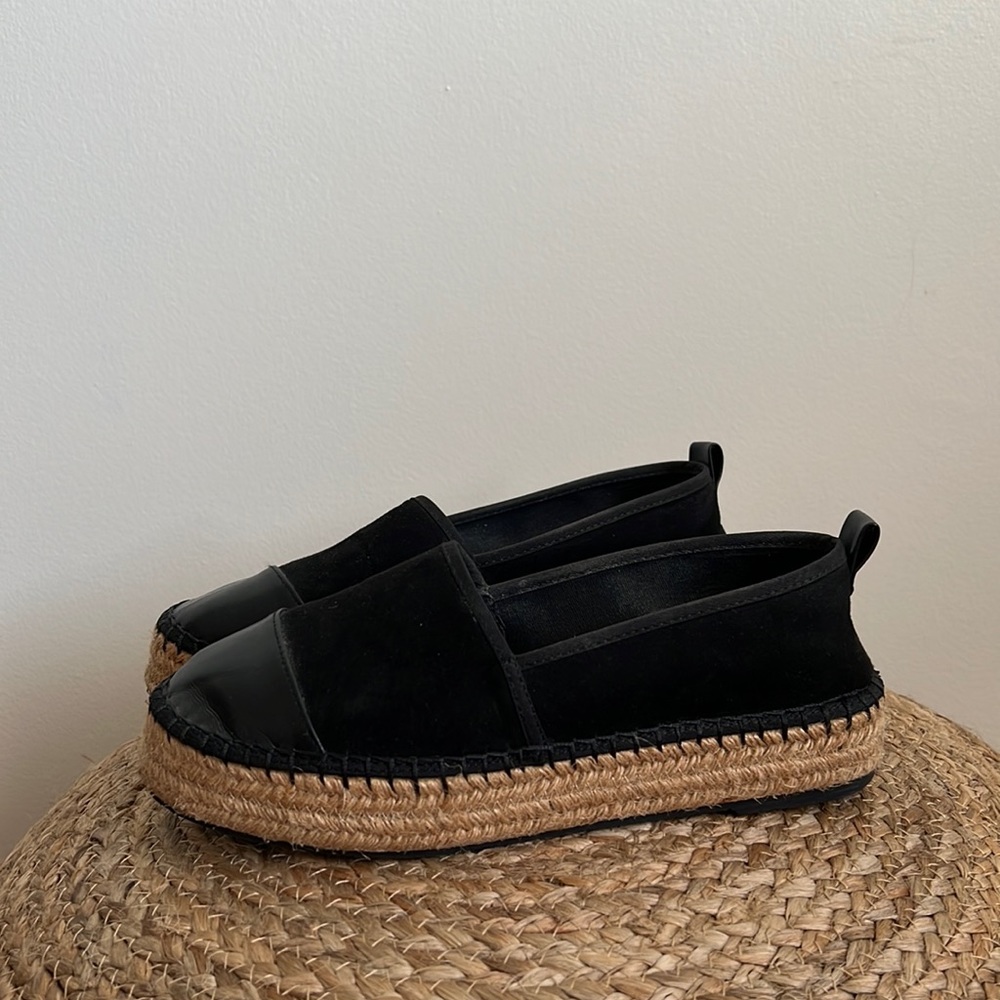 Black platform espadrilles